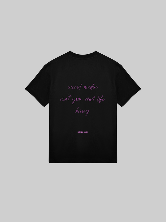 SEASON SOCIAL MEDIA HONEY BOXY SHIRT